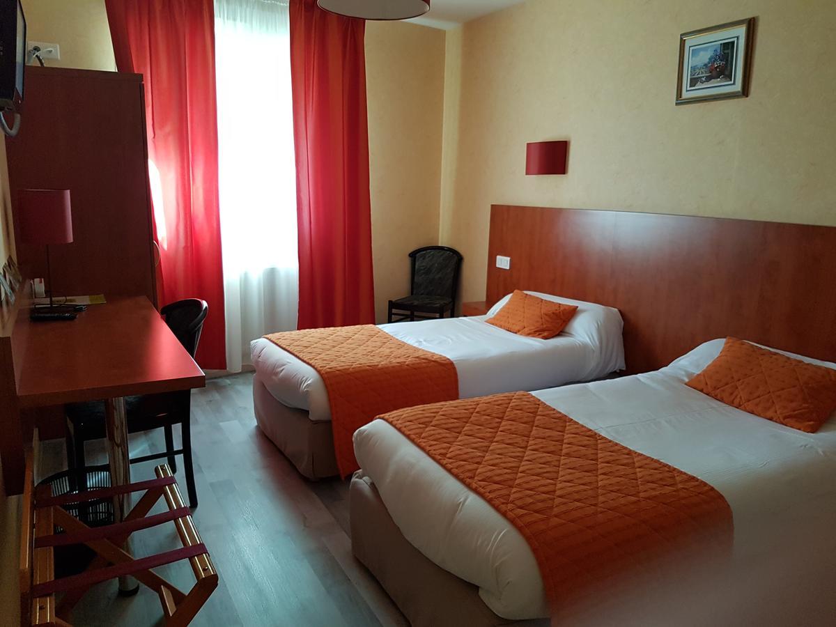 Logis Hotel Le Florina Sainte-Florine Luaran gambar